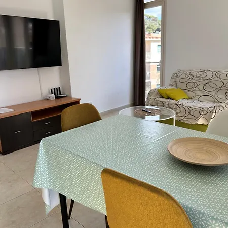 Apartaments Superiors Mtb Only Couples Lloret de Mar Exterior photo